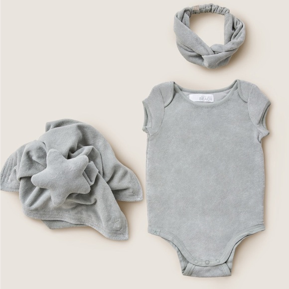 BAREFOOT DREAMS baby CozyTerry® OnesieBundle